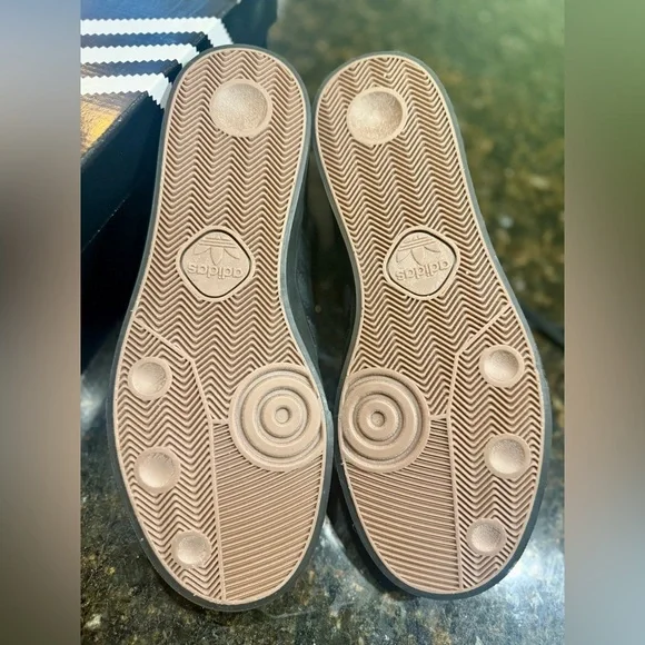 NIB ADIDAS SEELY SKATEBOARDING Black Men's size 7 SHOES - Picture 9 of 9